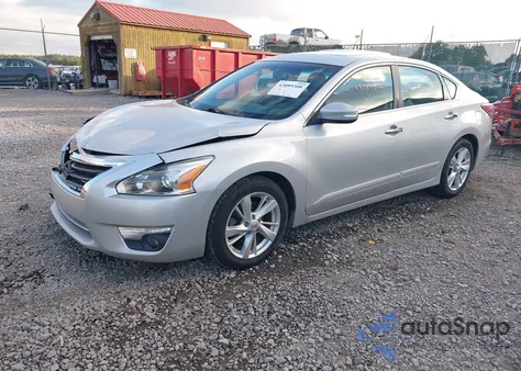 2015 Nissan Altima 2.5 Sv из США, поврежденный, VIN 1N4AL3AP5FC193204